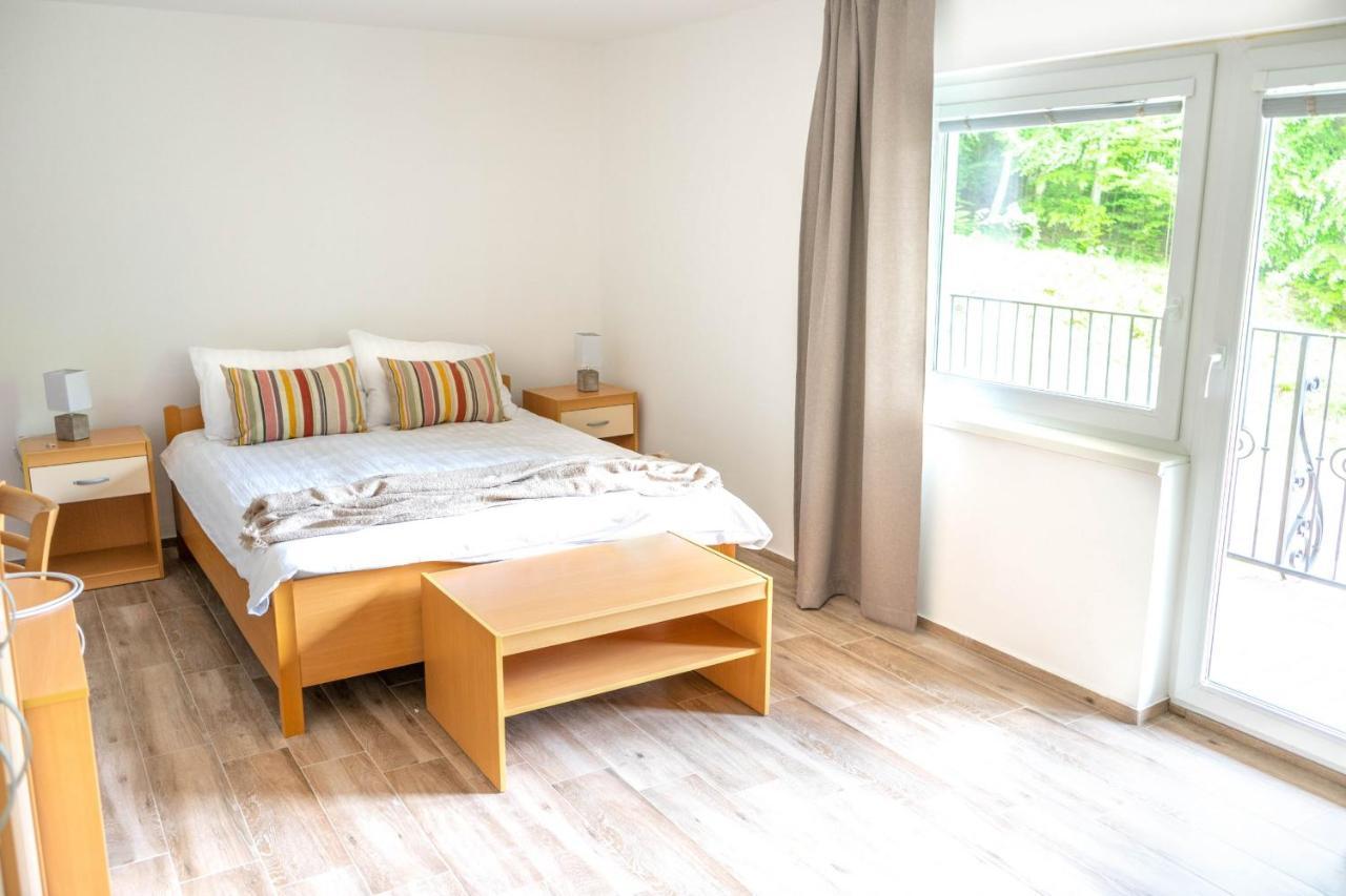 Zelena Oaza Bed & Breakfast Zgornja Kungota Exterior foto