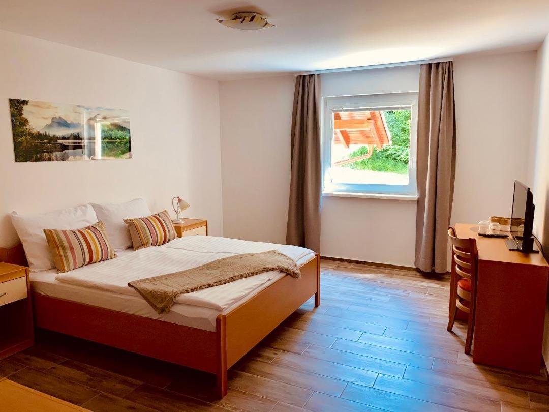 Zelena Oaza Bed & Breakfast Zgornja Kungota Exterior foto